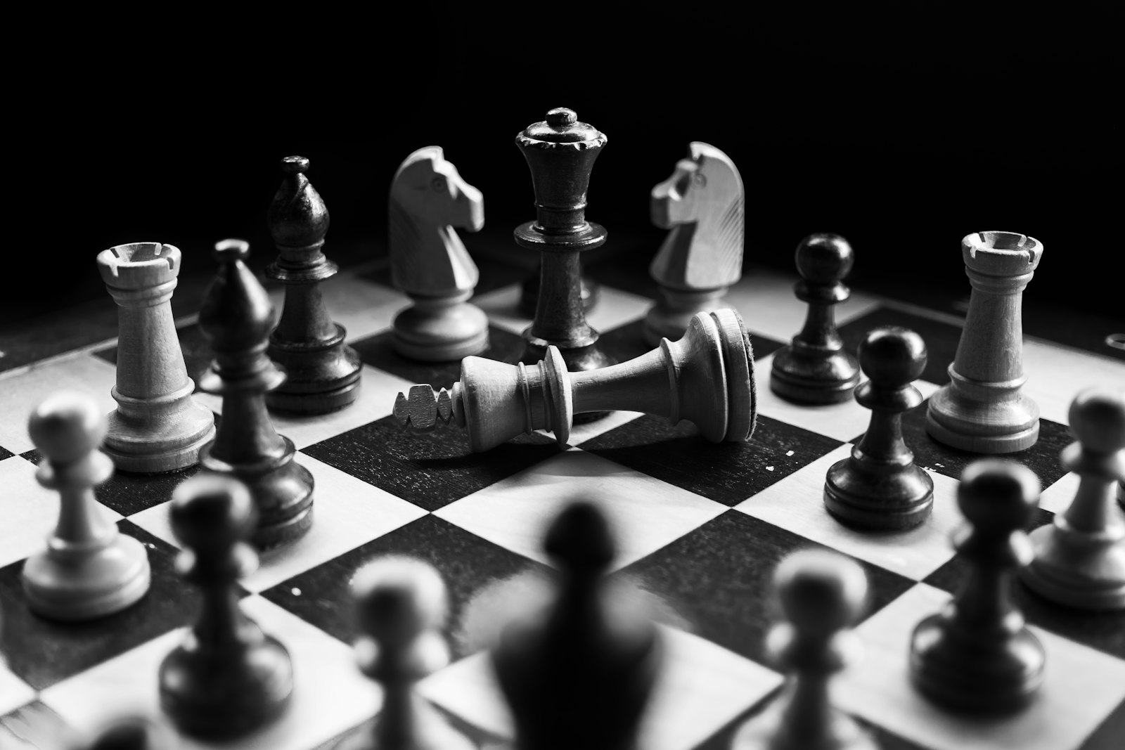 Claude vs GPT-4o for product teams 2026